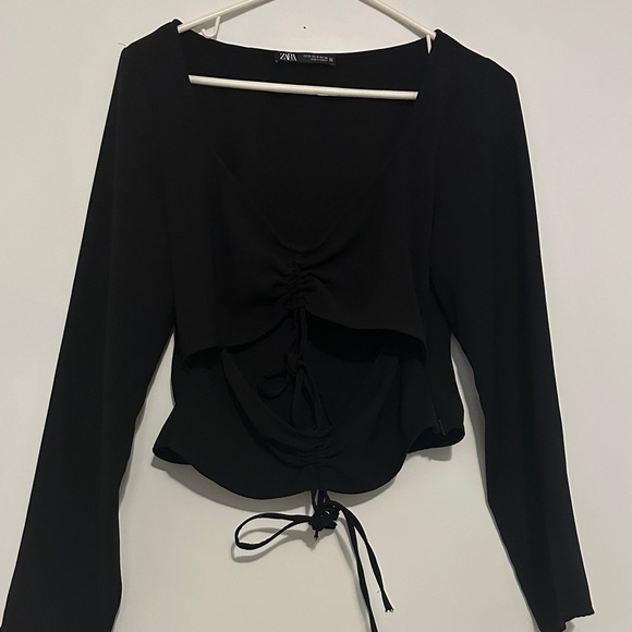 Zara Elegant Black Tie-Front Blouse - Picture 5 of 5